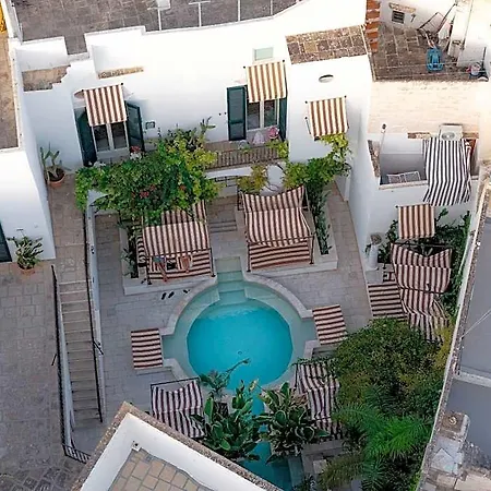 Palazzo Flora Πανσιόν