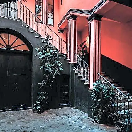 Palazzo Flora Πανσιόν