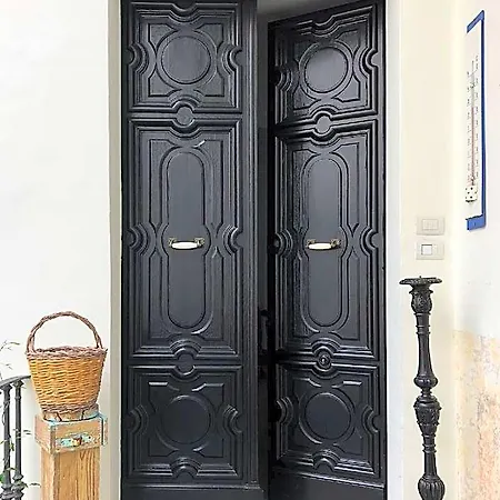 Palazzo Flora Maison d'hôtes 4*